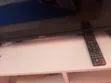 Shaani 32-inch Smart TV - Broken Screen - 1