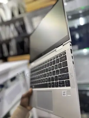 Laptop HP EliteBook 830 G7 - Core i7, 16GB RAM, 512GB SSD