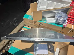 Hisense 60cm Cooker Hood ya Kuweka Ukutani - Muundo wa Piramidi