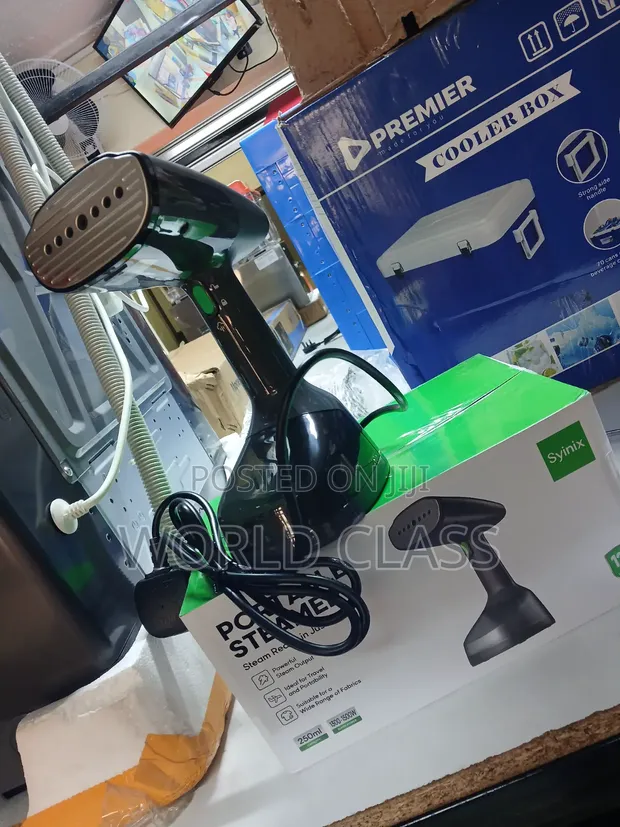 Syinix Portable Handheld Garment Steamer (IRSP-1001) - Black - 1