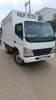 Mitsubishi Canter 2015 Nyeupe - 2