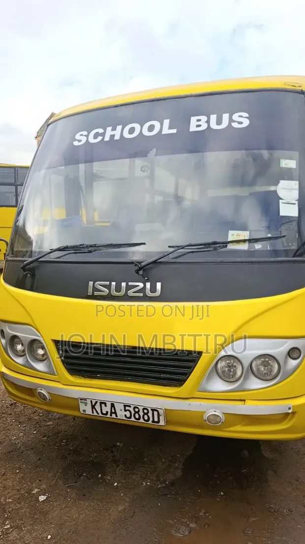 Isuzu NQR 2014 Bus - Local Used - 1