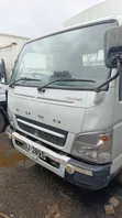 Truk Mitsubishi Fuso Canter - 1