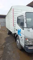 Truk Mitsubishi Fuso Canter - 4