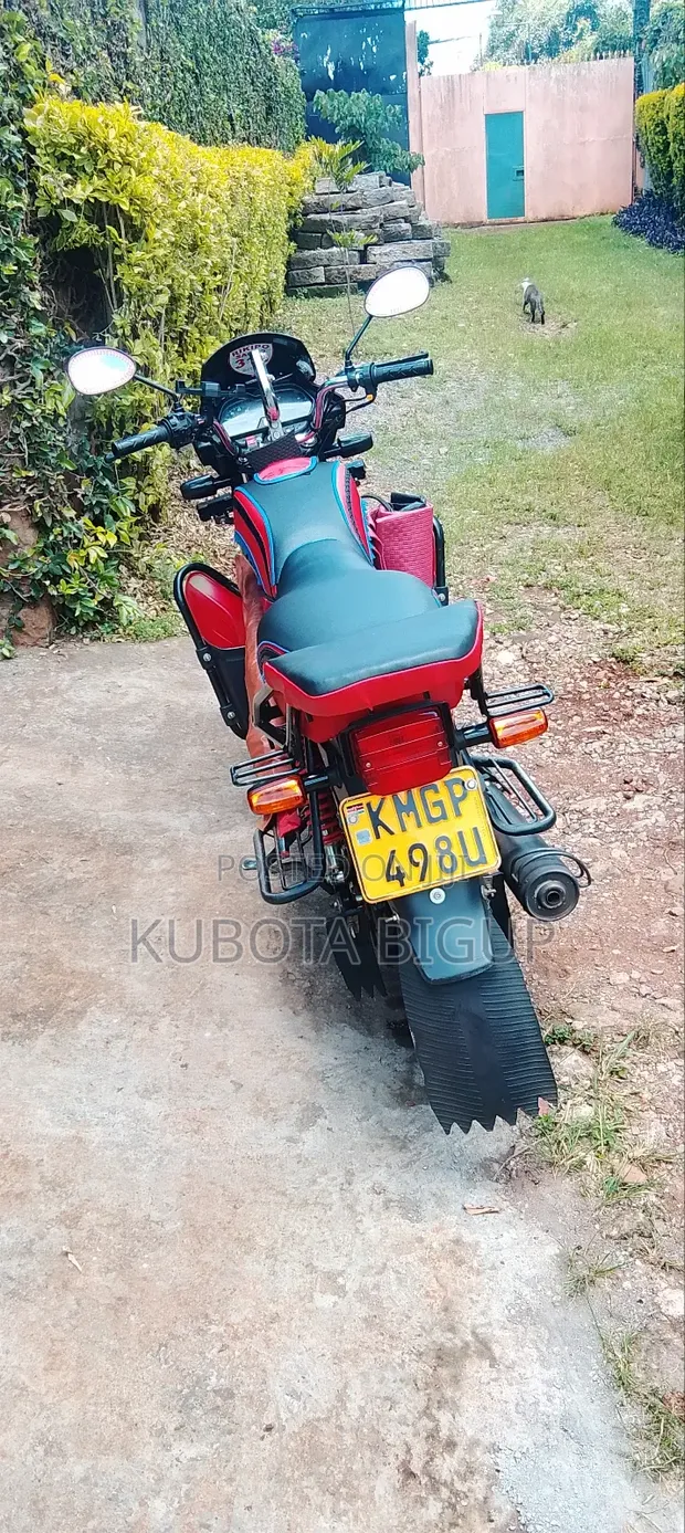 Honda Motorcycle 2025 Red - 1