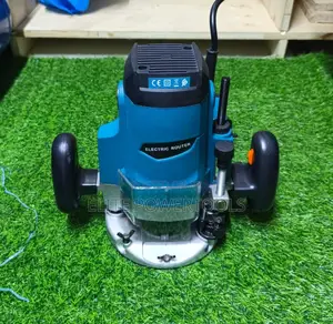 Makita Electric Wood Router