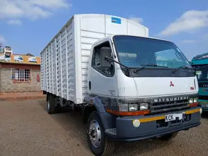 Mitsubishi FH 2017 Truck
