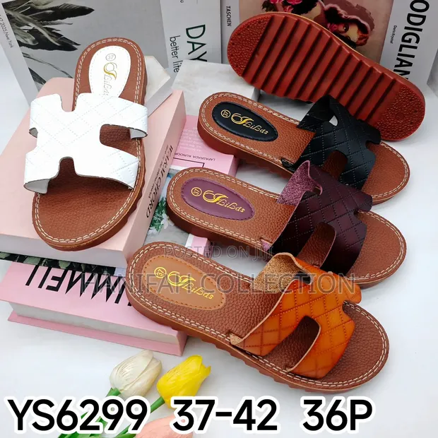 Ladies Stylish Flat Sandals - 1