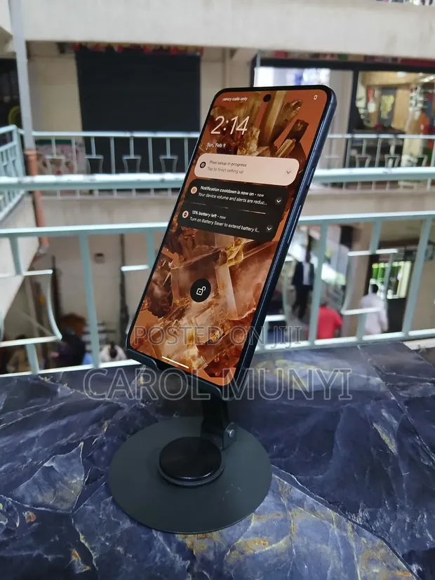 Google Pixel 8 128GB Black - 1