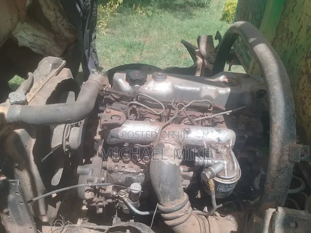 Mitsubishi Canter 4D32 Engine - 1