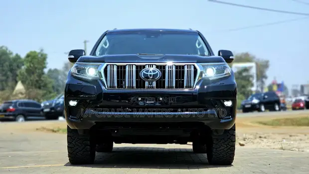 Toyota Land Cruiser Prado 2.8 2021 Nyeusi - 1