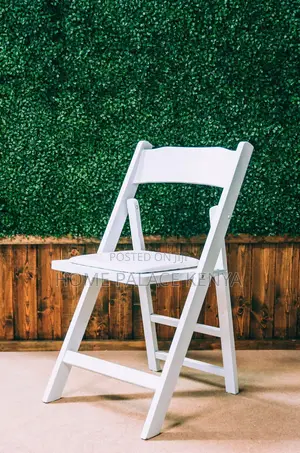 Comfortable Padded Banquet Chair for Events and Dining