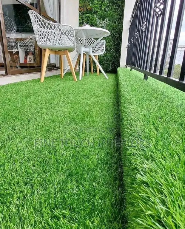 Balcony Artificial Grass Carpet - Brand New - 1