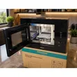 Microwave ya Hisense ya Lita 20 Iliyojengwa Ndani - 1
