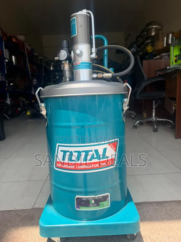 Brand New Grease Pump - 1