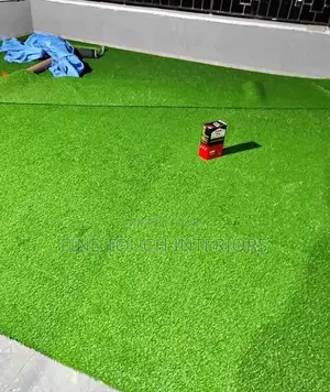 Modern Artificial Grass Carpet - Brand New