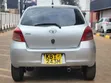 Toyota Vitz 2005 Silver - 4