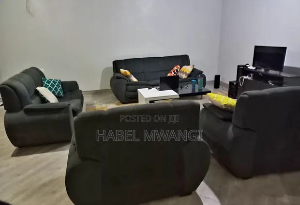7 Seater Sofa Set - Modern & Comfortable - 1