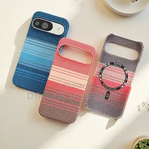 Google Pixel 11 Pro Retro Gradient Carbon Fiber Magnetic Case