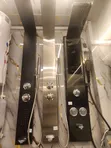 Shower ya Kisasa ya Solar ya Kupachika Ukutani - 1