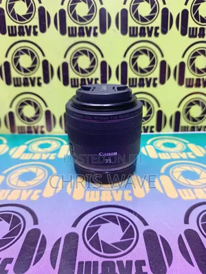 Canon RF 35mm f/1.8 Macro IS STM Lens