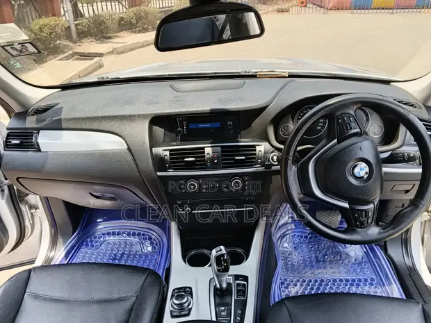 BMW X3 2012 Silver - 1