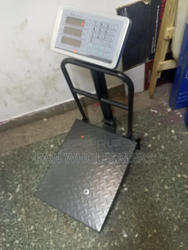 150kg Digital Platform Scale with Guard - 1