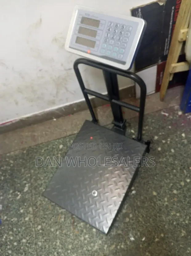 150kg Electronic Scale with Guard - 1