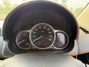 Mazda Demio 2012 Nyeusi