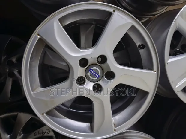 Volvo 17-inch Rims for V60, S60, V40, XC60, XC90 - 1