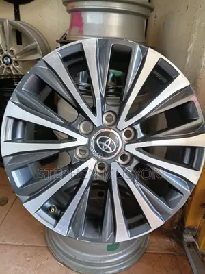 Magurudumu ya Toyota Land Cruiser LC300/LC600 Inch 20