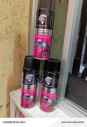 Gladiator Sticker & Pitch Cleaner Spray