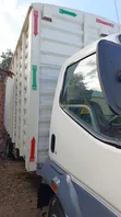 Mitsubishi FH 215 Truck 2000 White - 2
