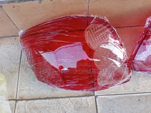Toyota Auris 2010 Tail Light Lenses