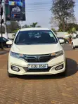 Honda Fit 2018 White - 1