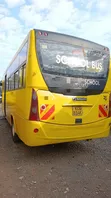 Isuzu NQR 2014 Bus - 4