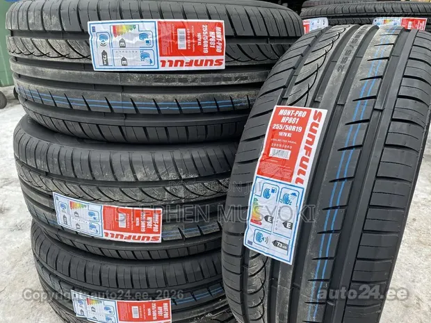 255/50R19 Sunfull Tyre - 1