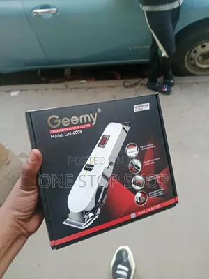Geemy Professional Cordless Shaver yenye Smart LCD Display