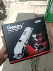 Geemy Cordless Home Shaver na Vipande vya Chuma cha Kutupwa - 2