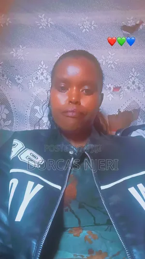 Dorcas Njeri - Msemaji wa Kiingereza na Kiswahili