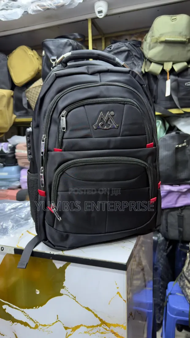 Curious Man Black Quality Backpacks - 1