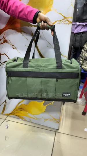 Jungle Green Fashion Travel Bag with Shoe Compartment
