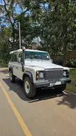 Land Rover Defender Puma 110 2.4 TD 2011 White - 2