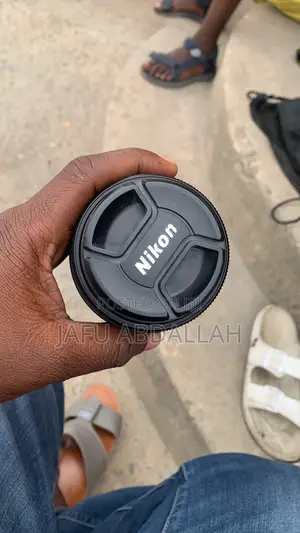 Nikon 70-300mm Zoom Lens