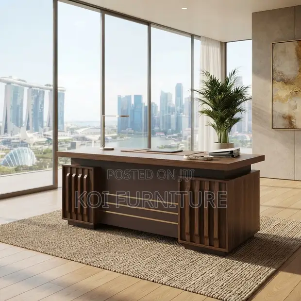 Executive Office Desk 1.4m with Golden Top - 1