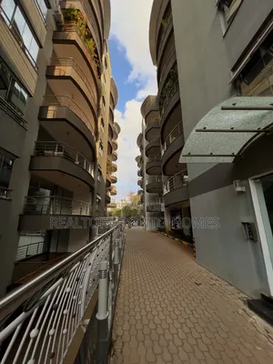 3-Bedroom Apartment with DSQ for Rent in Riverside Drive