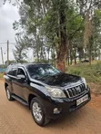 Toyota Land Cruiser Prado 2011 Nyeusi - 1