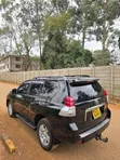 Toyota Land Cruiser Prado 2011 Nyeusi - 5