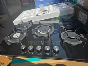 Hisense 76cm Built-in Gas Hob - Black Glass