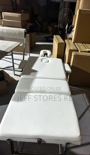 Quality White 3-Segment Metal Bed